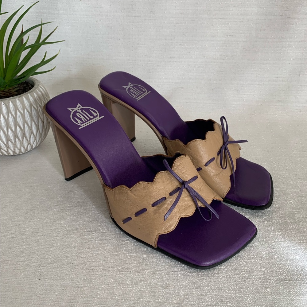 Artla Tan/Purple Leather Bow Slide Blade Heel Sandals Woman’s 6.5M
